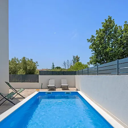 Ana Pool & Terrace Villa *