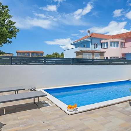 Ana Pool & Terrace Villa *