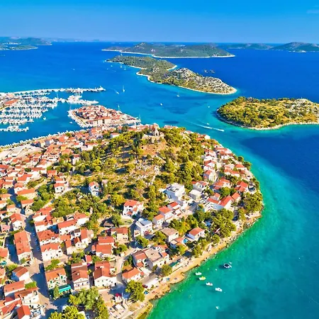 Villa Ana Pool & Terrace Vodice